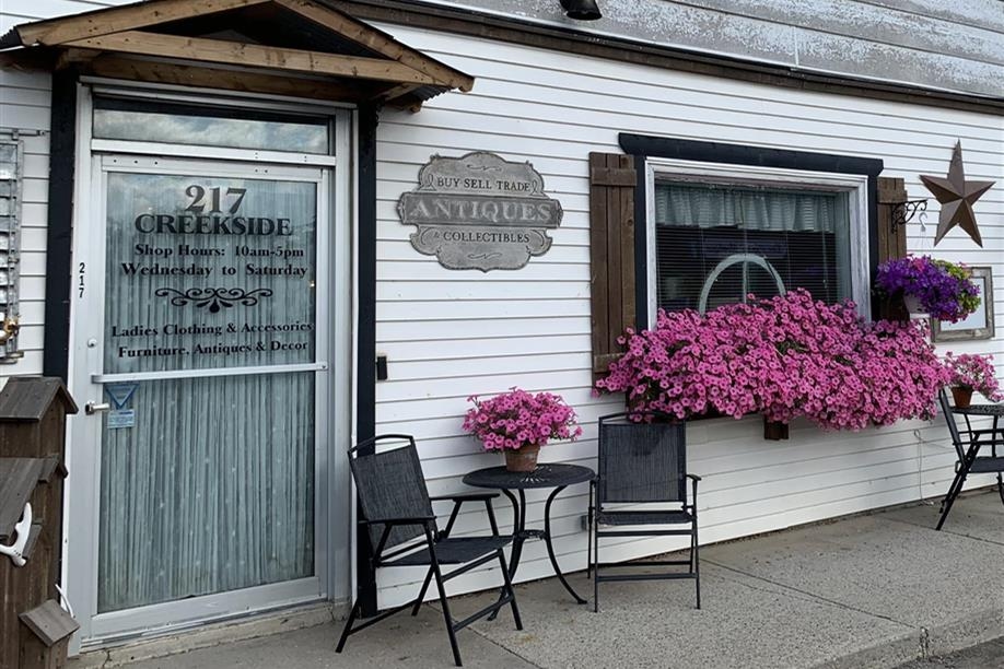 Creekside Country Home Decor and Antiques