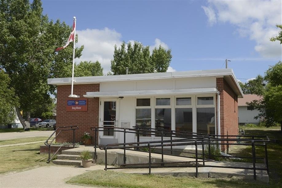 Corner Gas Rouleau "Dog River" Walking Tour