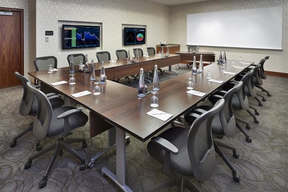 DoubleTree by Hilton Regina Hotel & Conference Centre - Meeting Room