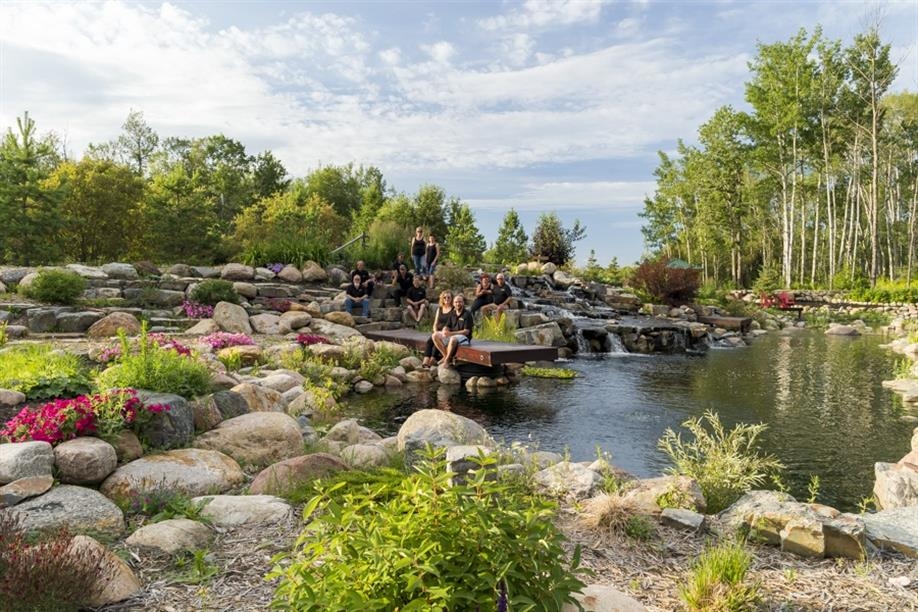 Firesong Resort - Fowler Gardens