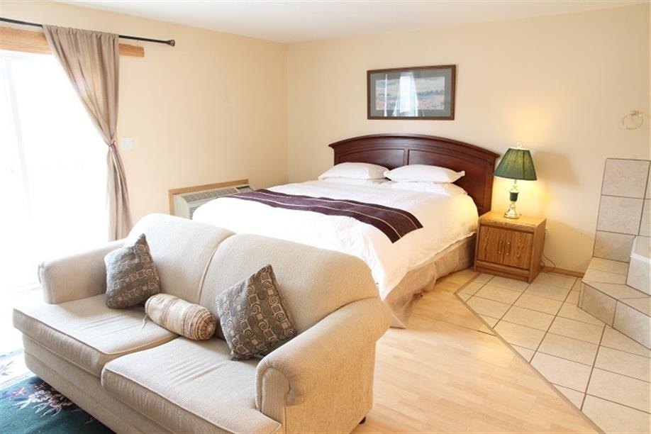 Greenwater Fisherman's Cove