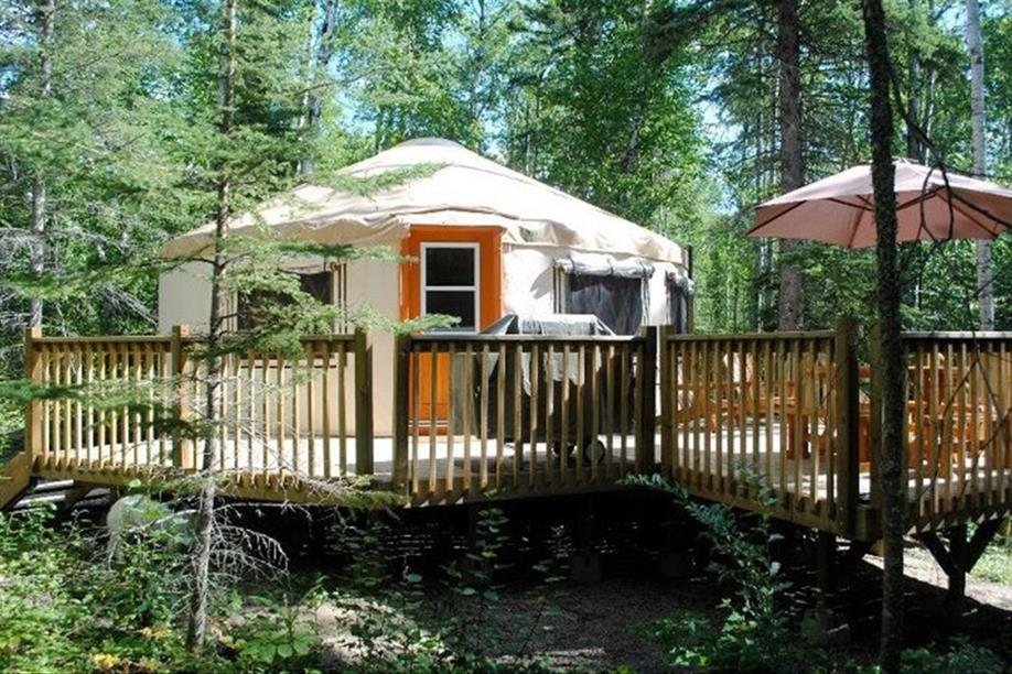 Flora Bora Forest Lodging