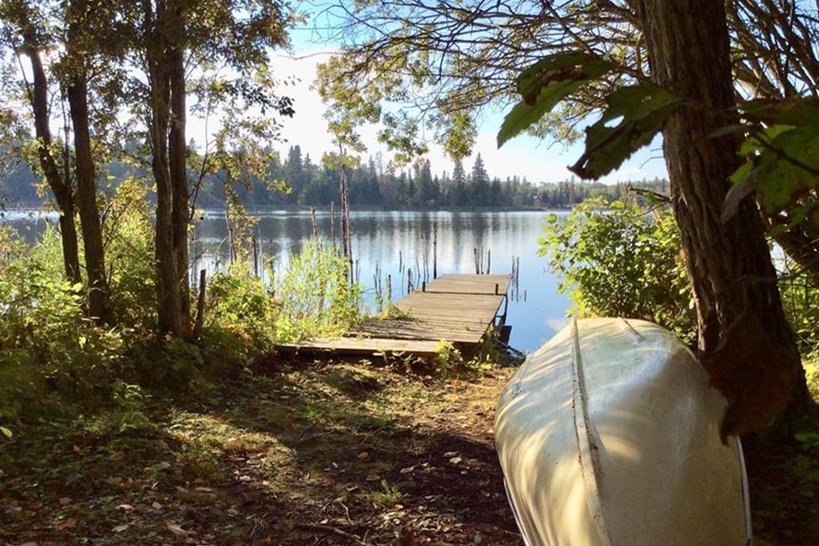 Flora Bora Forest Lodging