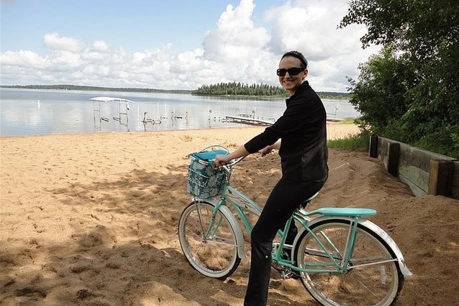 Flora Bora Forest Lodging