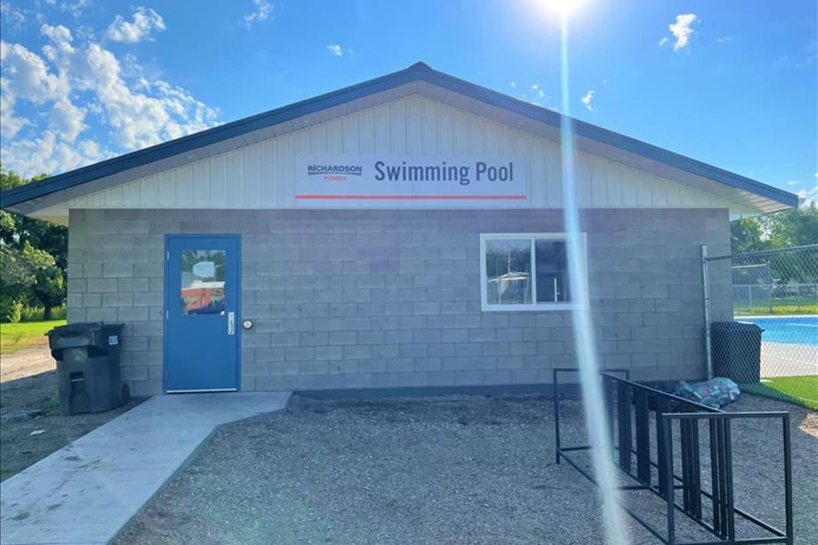 Langenburg - Richardson Pioneer Swimming Pool