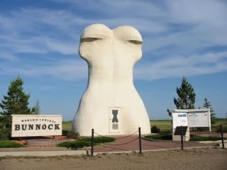 Macklin - Tourist Information Centre