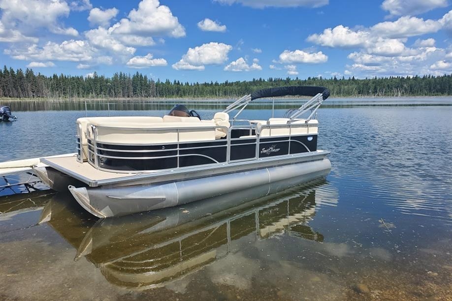 Pickerel Point Marina