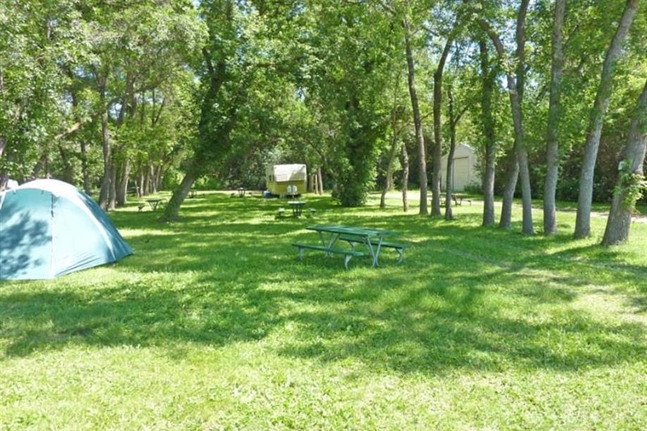 Wakamow Valley - Lorne Calvert Campground