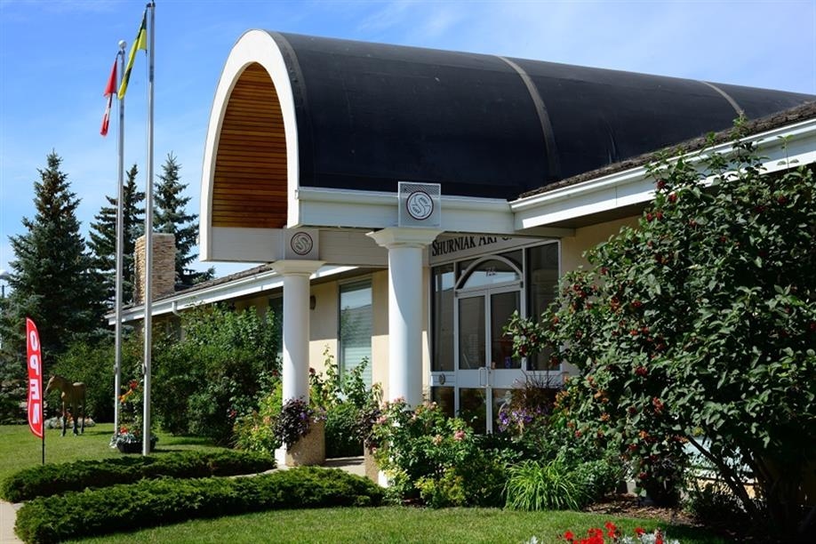 Shurniak Art Gallery