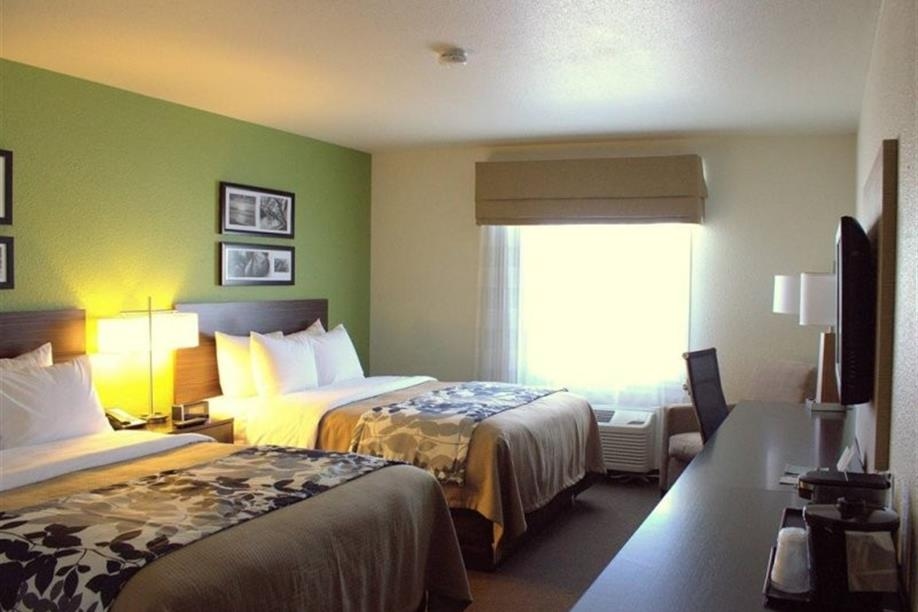 Sleep Inn Regina East - Double Queen Room