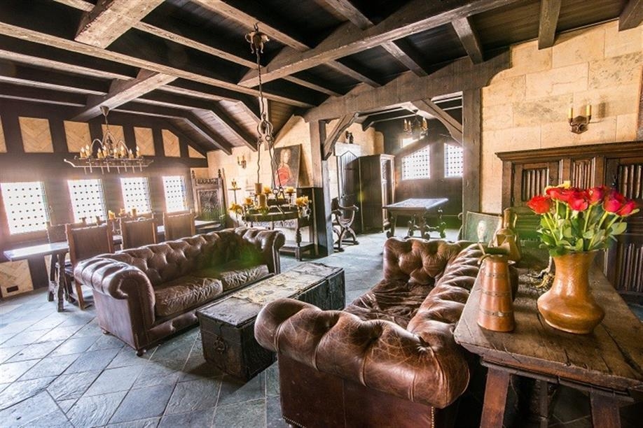 Stone Hall Castle Tours