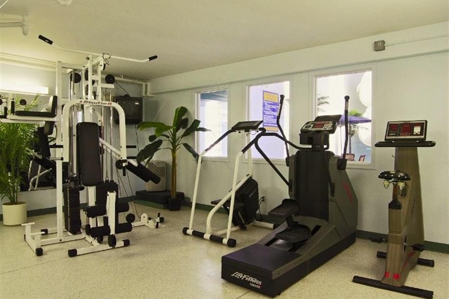 Tropical Inn Hotel and Conference Centre - Fitness Room