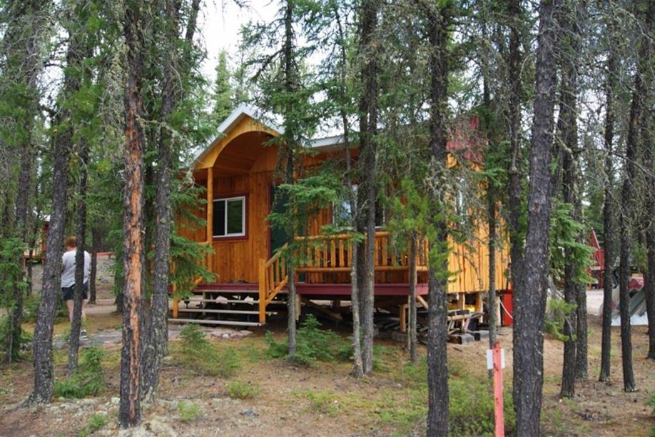 Beaver Lodge Fly-Inn Co Ltd