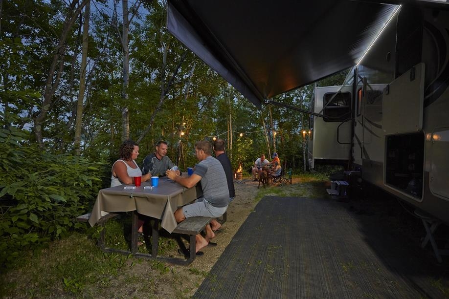Moose Mountain Provincial Park; Photo: Tourism Saskatchewan/Kevin Hogarth Photography