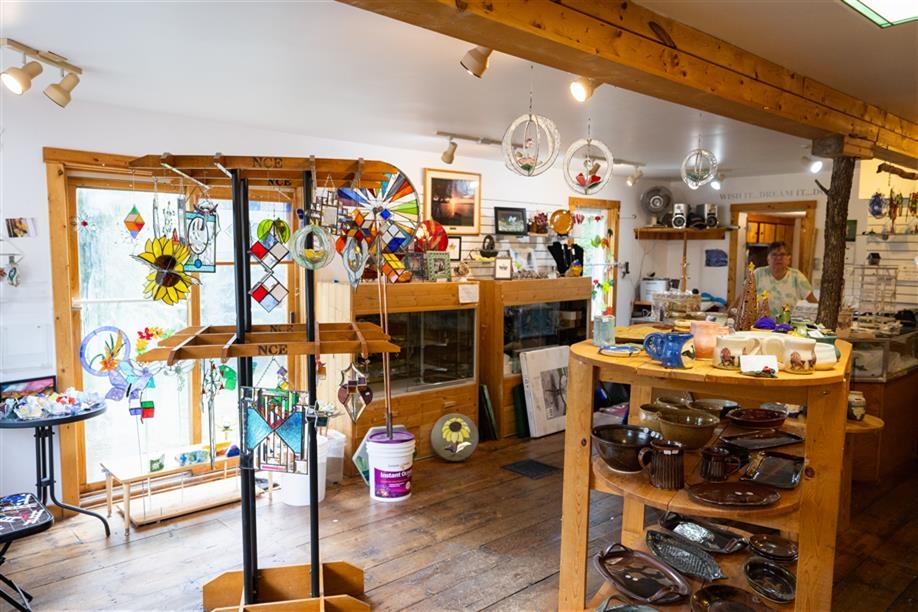 The Little Glass Hut