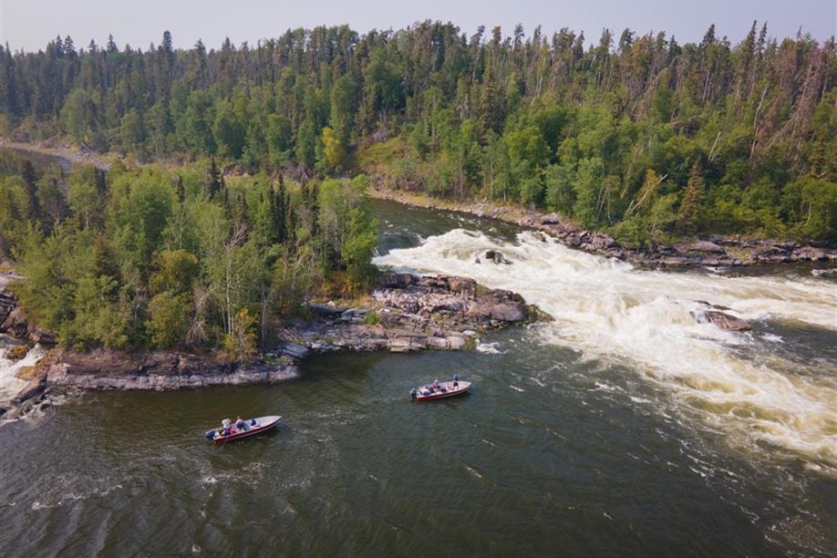 Twin Falls Lodge | Adventure Destinations