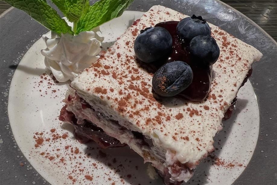 Memories Dining & Bar