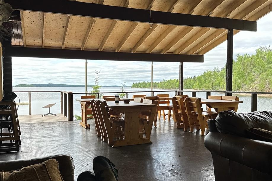 Reindeer Lake Trout Camp