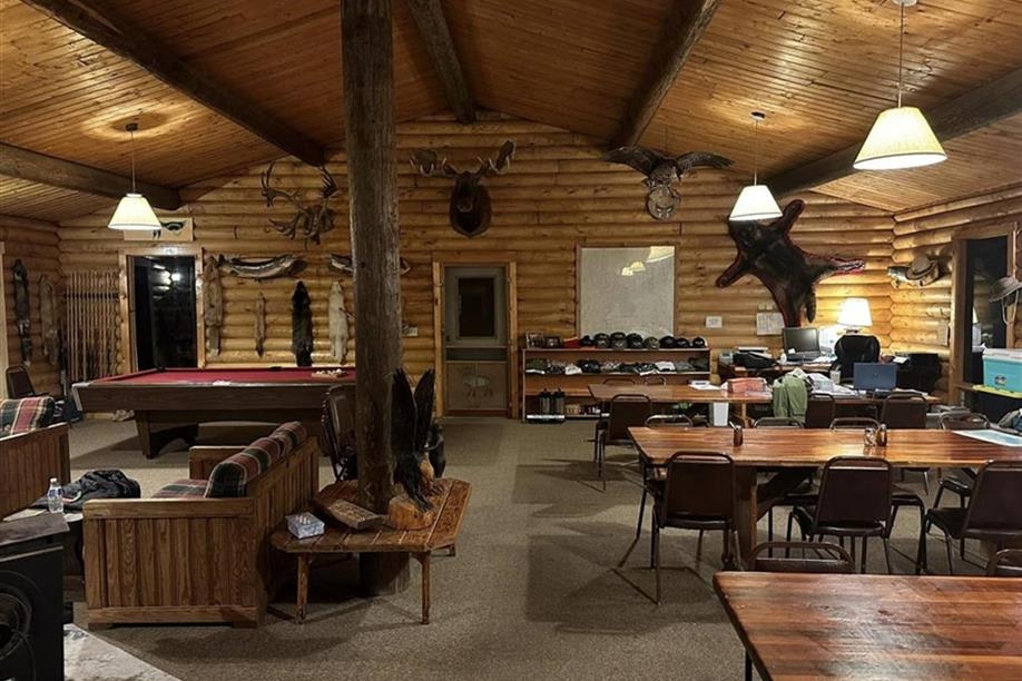 Reindeer Lake Trout Camp